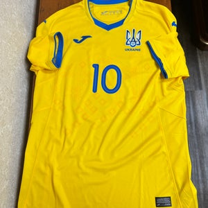 Ukraine National Team Jersey Konoplyanka #10 Adult Medium Official
