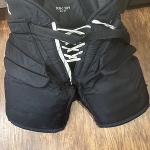 Senior Small Reebok 18k Hockey Goalie Pants (Used)