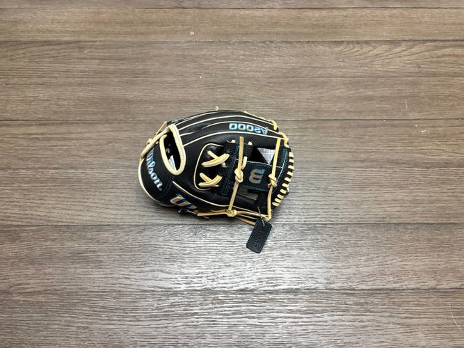 New Wilson A2000 DP15 11.5" I Web