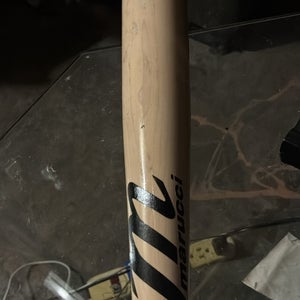 2019 Marucci AM22 Maple Bat (-8) 22 oz 22" (Used)