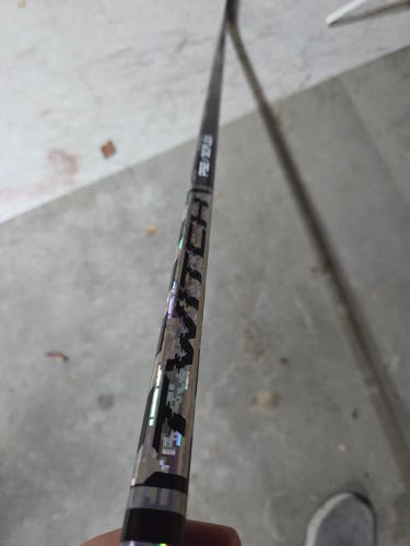 Youth Bauer Twitch Left Hand Hockey Stick P92 30 Flex (Used)