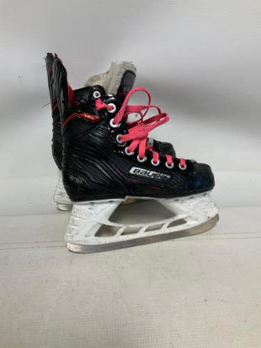 Used Bauer NSX Junior Hockey Skate Junior 01 11823-S000036409