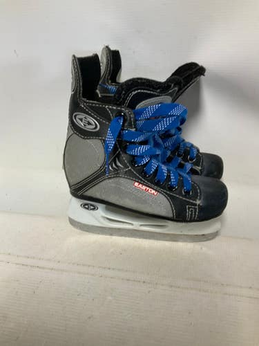 Used Easton SYNERGY 100 Youth Hockey Skate Youth 11.0 11823-S000036403