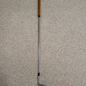 Men's 2024 Wilson Staff Right Handed Wedge Stiff Flex 56 Degree Steel Shaft (New)