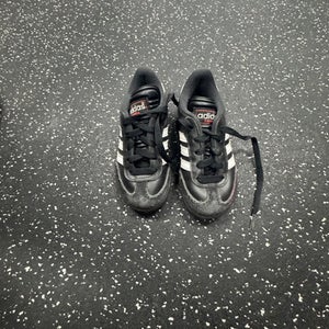 Used Adidas Soccer Indoor Shoes Black Youth 10.5 11849-S000034470