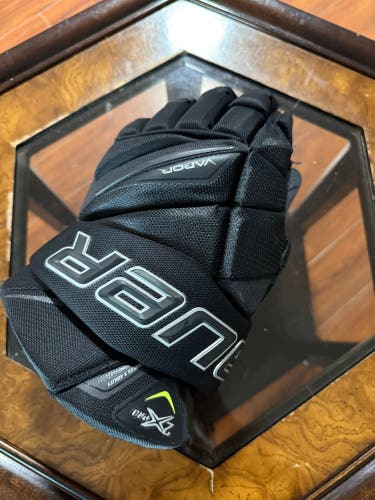 Bauer Vapor 2X Pro Gloves 14" Pro Stock (Used) SINGLE - Left glove ONLY!!!