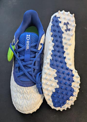 Under Armour Yard Turfs Royal Blue & White Baseball Shoe Size 9 NEW 3027448-101