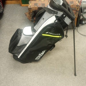 Wilson Feather Stand Bag
