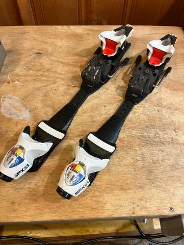Look SPX 15 Rockerflex Racing Ski Bindings Max Din 15 (Used)