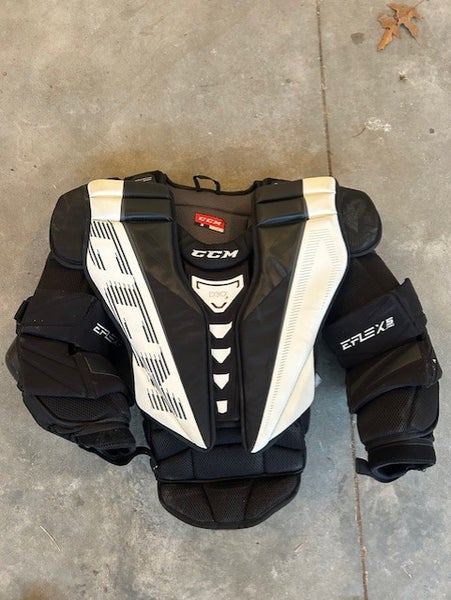 CCM (Used) Eflex 5 Pro Chest Protector - Senior Medium