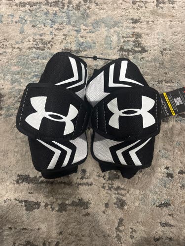 Large Adult Under Armour strategy Arm Pads (New)