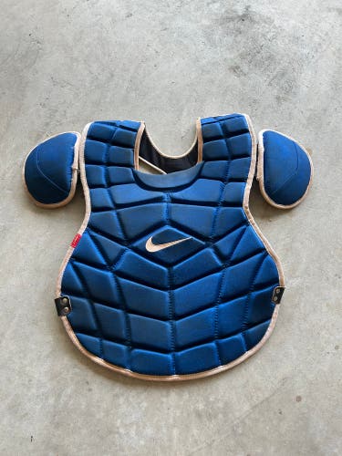 Nike Diamond Elite Catcher's Chest Protector