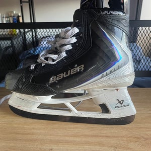 2025 Bauer Vapor Flylite Hockey Skates 8.5 (Used)