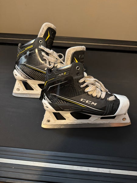 CCM Tacks AS1 goalie Skates size 7