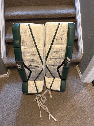 Brians Gnetik Pro II Goalie Leg Pads