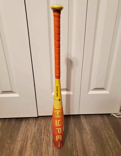 2025 Easton Hype Fire Composite USABat Certified Bat (-10) 17 oz 28" (Used)