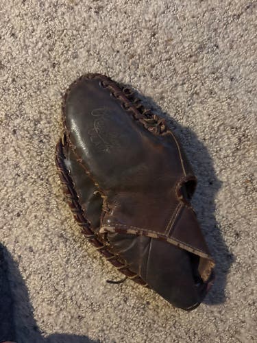 Rawlings LH First Base Baseball Glove 10" (Used)