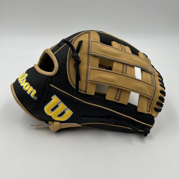 Wilson A2000 DW5 12” Infield Baseball Glove