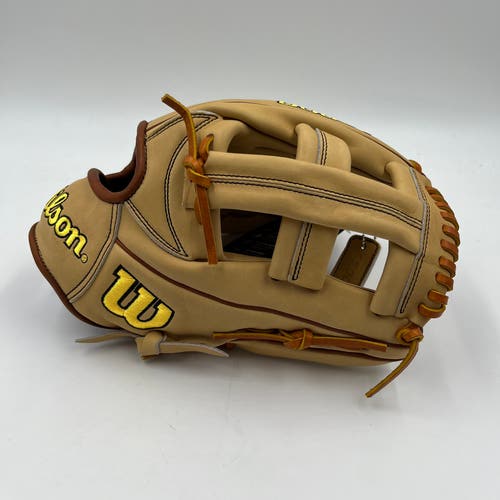 Wilson A2000 EL3 11.75 Infield Baseball Glove