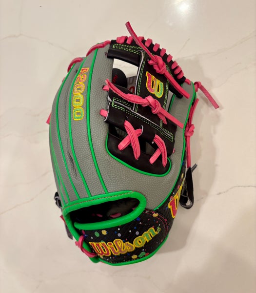 Wilson A2000 1786 SuperSkin 11.5" Splatter WBW102523115