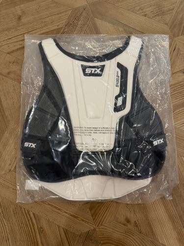 Large Adult STX Shield 600 Goalie Chest Protector (New)
