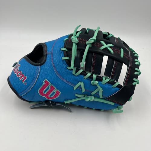 Wilson A2000 1677 12.5 First Base Mitt Baseball Glove