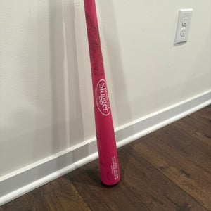 2022 Louisville Slugger Genuine Wood Bat 25 oz 33" (Used)