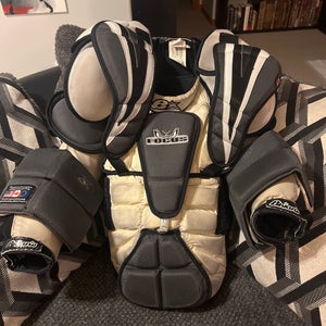 Large Brian's Goalie Chest Protector (Used)