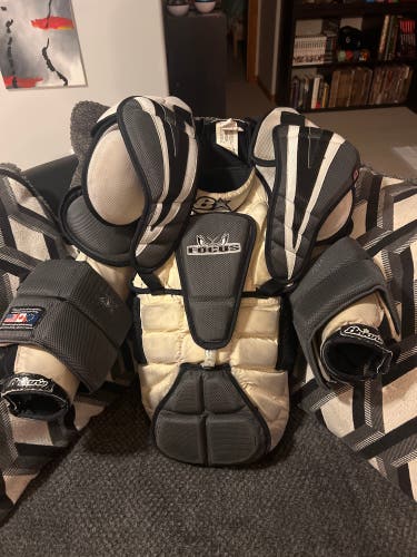 Large Brian's Goalie Chest Protector (Used)