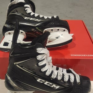 CCM Ribcor 80K hockey skates Size 5