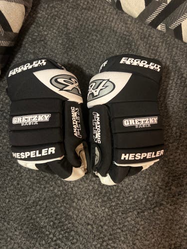 Hespeler Gloves 12" (Used)