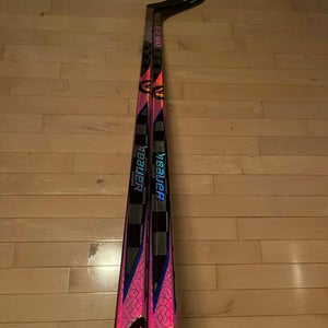 New 2 PACK Senior Bauer Pink Proto2 P92 70 Flex Right Handed Hockey Sticks