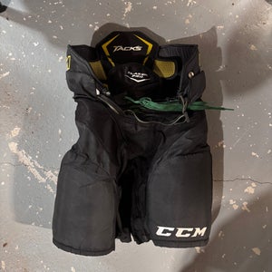 Senior Medium CCM Tacks Classic Pro Hockey Pants (Used)