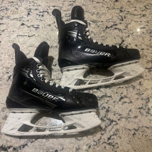 Pro Stock Bauer Vapor Hyperlite 2 Pro Player Skates 8.5 Fit 2