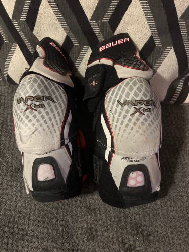 Senior Large Bauer Vapor X60 Elbow Pads (Used)
