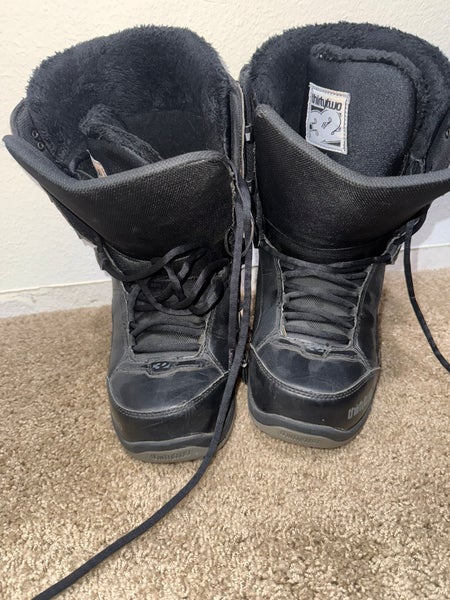 Size M 8.0 (W 9.0) Thirty Two Shifty Snowboard Boots (Used)