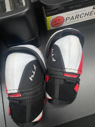 Junior Large CCM JetSpeed FT4 Elbow Pads (Used)