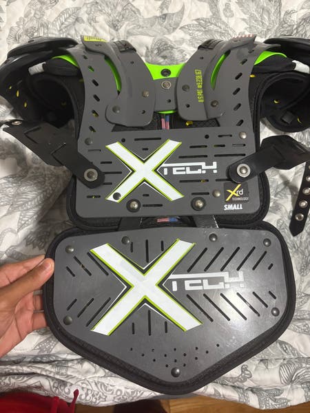 X-TECH Adult ショルダーパッド X-Small X-TECH Adult ショルダーパッド X-Small XTECH ショルダーパッド X2