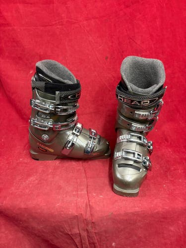 Ski Boots: Mondo 25 & 25.5 Women's HEAD Ski Boots (Used)