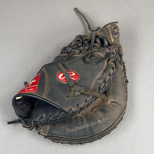 Rawlings RCM325B Renegade 32.5" Right Hand Thrower Catchers Mitt