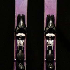BLIZZARD BLACK PEARL 88 SKIS SIZE 166 CM WITH BINDINGS
