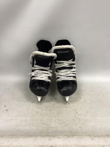 Used Bauer SUPREME 140 Youth Hockey Skate Youth 10.0 11851-S000041295