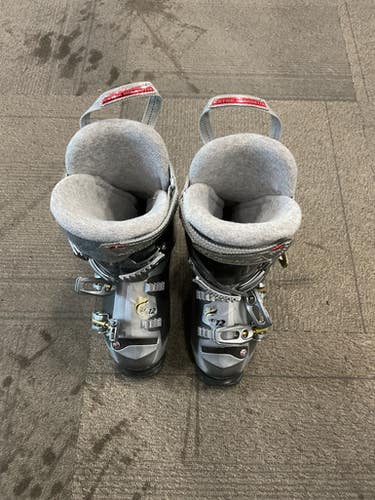 Used Nordica GS EASY OLYMPIA Womens DH Ski Boot Grey 225 MP - J04.5 - W5.5 11614-S000227135