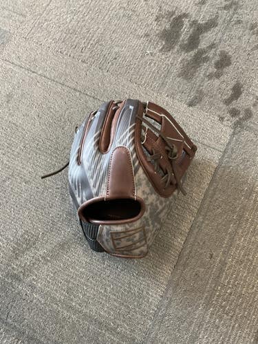 Used Rawlings REV2042XCH REV1X BB/SB Glove RH Throw Brown 11 1/2" 11614-S000227084