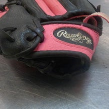 Used Wilson A200 BB/SB Glove RH Throw Black 10" 11339-S000197290