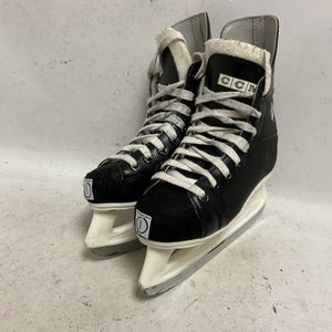 Used CCM CHAMPION 90 Junior Hockey Skate Junior 01 11855-S000196440