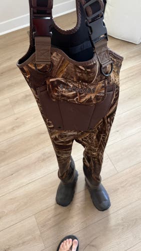Brown Unisex Youth Waders (Used)