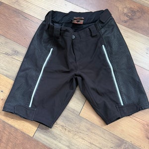 Black Small Adult Unisex SYNC performance Shorts - full zip (Used)