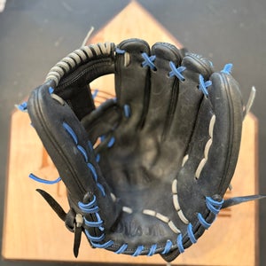 Wilson A1k RH Infield Baseball Glove 11.5" (Used)