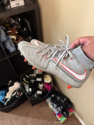 Men's Size M 9.0 (W 10.0) Nike Vapor Untouchable TD Mid Top (Used)